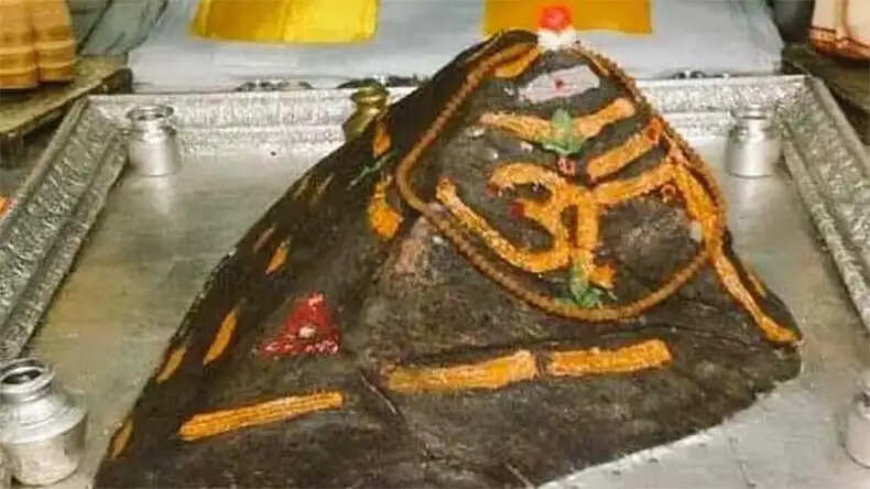केदारनाथ शिवलिंग का त्रिकोण आकार: जानें इसकी अद्भुत कहानी