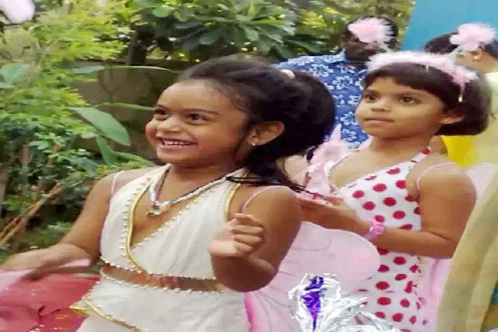 काजोल और अजय देवगन ने नीसा के जन्मदिन पर प्यार भरे संदेश दिए