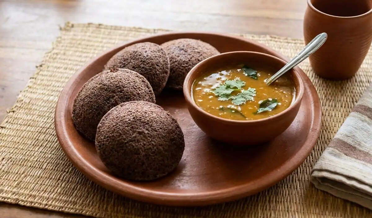 स्वास्थ्यवर्धक रागी इडली बनाने की विधि और इसके लाभ