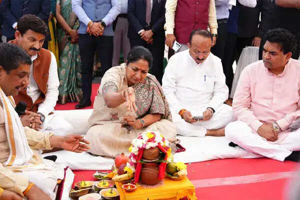 दिल्ली में केंद्रीय विद्यालय का उद्घाटन, शिक्षा में नया अध्याय