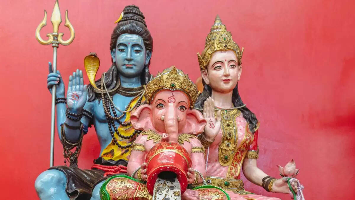 हरियाली तीज 2025: जानें इस पर्व का महत्व और पूजा विधि