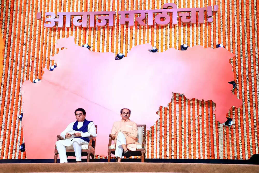 महाराष्ट्र में स्थानीय निकाय चुनाव: मराठा ध्रुवीकरण की तैयारी