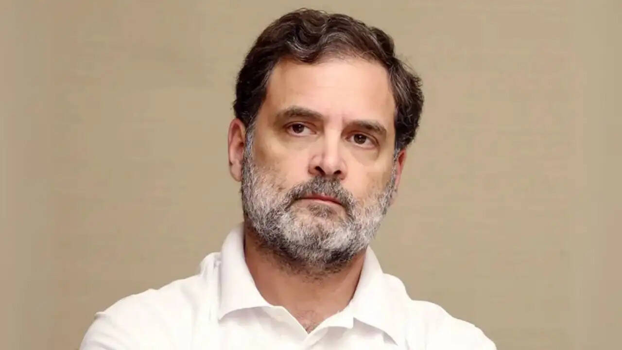 इलाहाबाद हाईकोर्ट का बड़ा फैसला: राहुल गांधी के खिलाफ एफआईआर की याचिका खारिज