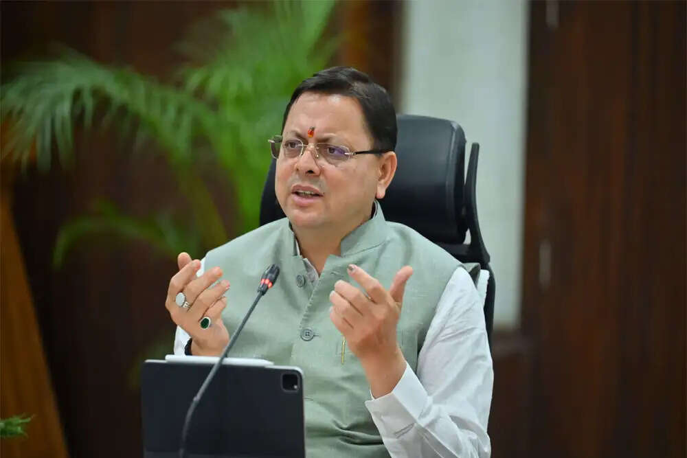 उत्तराखंड में भाजपा में फेरबदल के बाद बढ़ी नाराजगी, कांग्रेस को मिल रहा लाभ