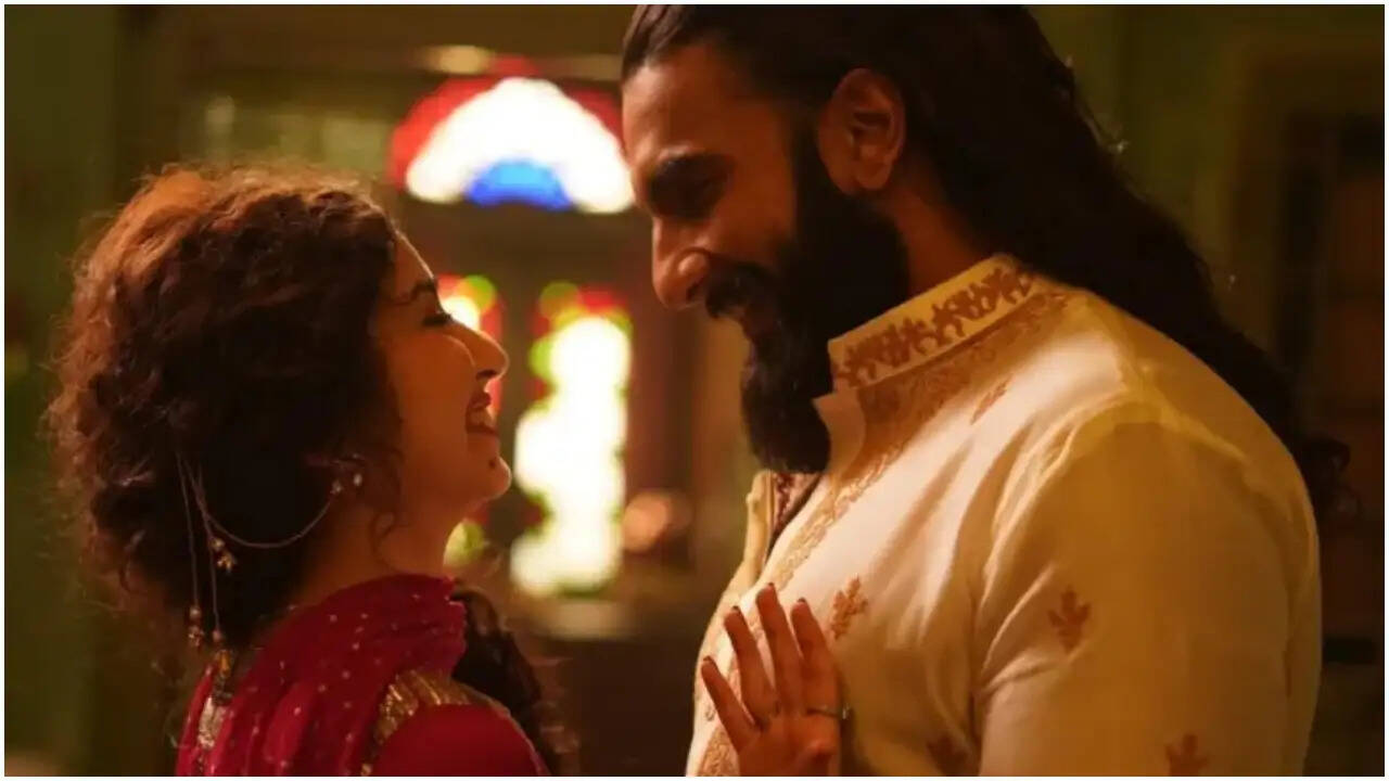 धुरंधर द रिवेंज: एक इमोशनल क्लाइमेक्स और दर्शकों की बहस