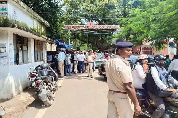 बिहार में सुरक्षा अलर्ट: पटना सिविल कोर्ट को बम से उड़ाने की धमकी