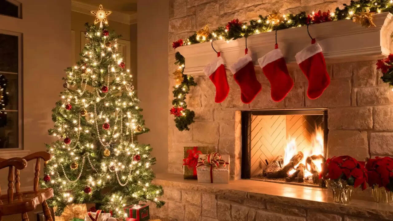 क्रिसमस 2025: दुनिया भर में मनाए जाने वाले अनोखे त्योहारों की झलक