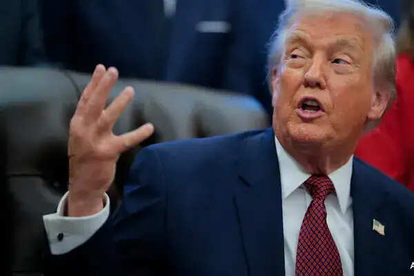 अमेरिका-इजरायल युद्ध का आर्थिक बोझ: अरब देशों से मदद की संभावना