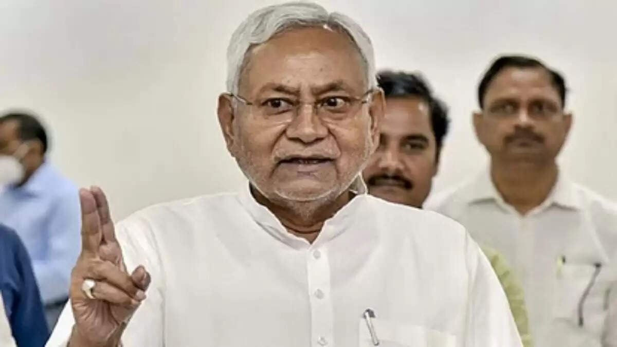 बिहार में सफाई कर्मचारियों के लिए आयोग का गठन, सीएम नीतीश कुमार का बड़ा ऐलान