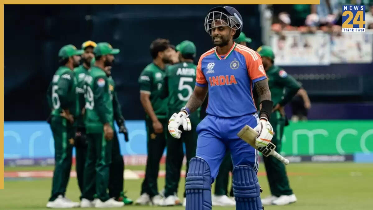 भारत-पाकिस्तान मैच के लाइव प्रसारण पर संकट, प्रियंका चतुर्वेदी ने उठाई आवाज़