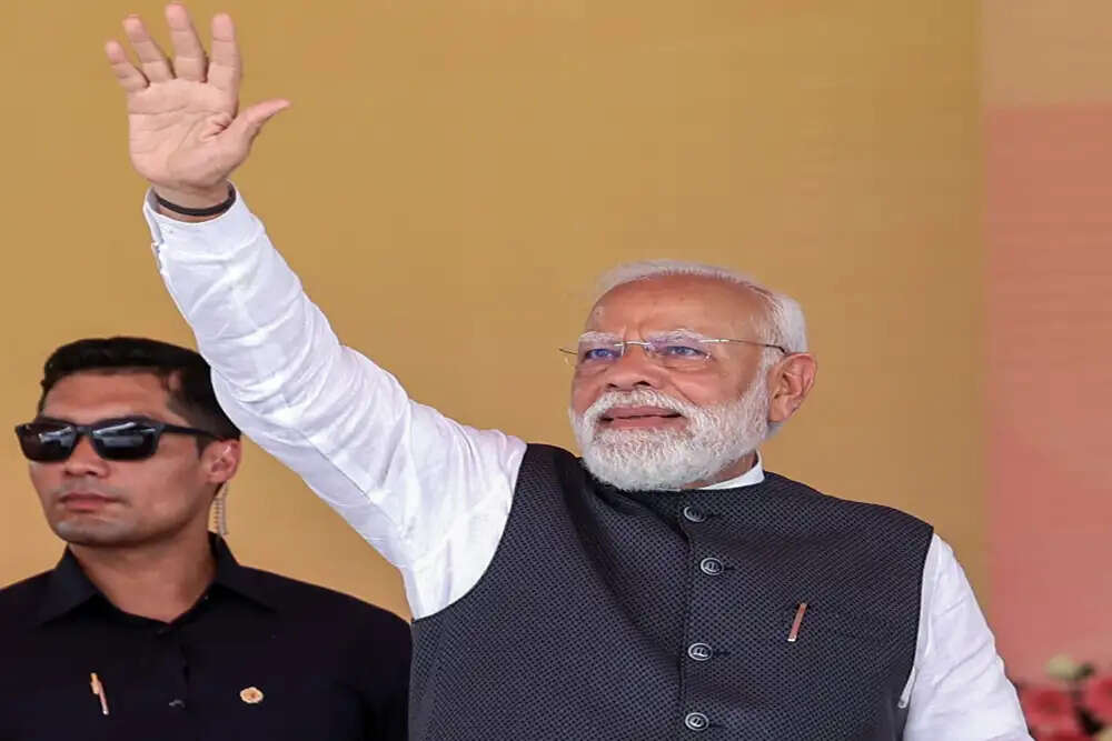 पश्चिम बंगाल में मतदान का उत्सव, पीएम मोदी ने की प्रशंसा