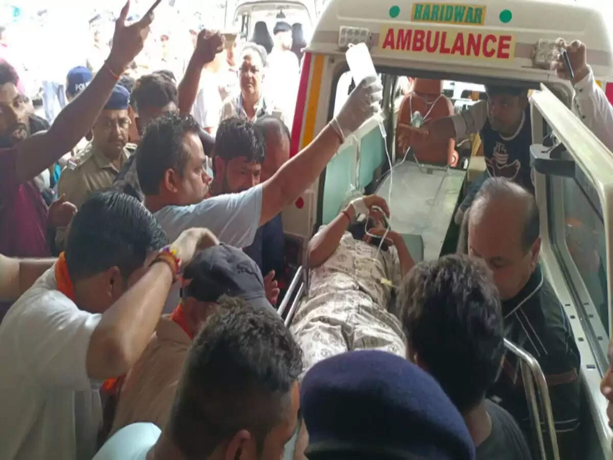 हरिद्वार में मनसा देवी मंदिर में भगदड़ से 6 की मौत, 28 घायल