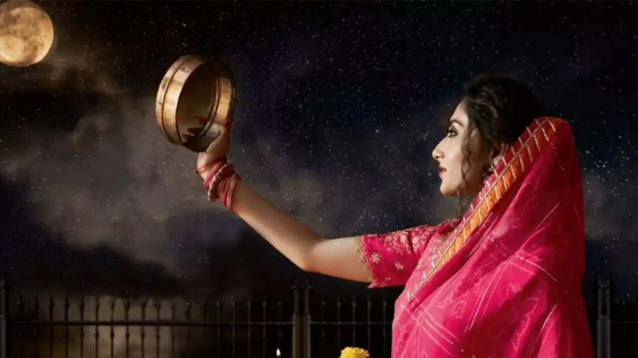 करवा चौथ 2025: महत्व और व्रत की परंपरा