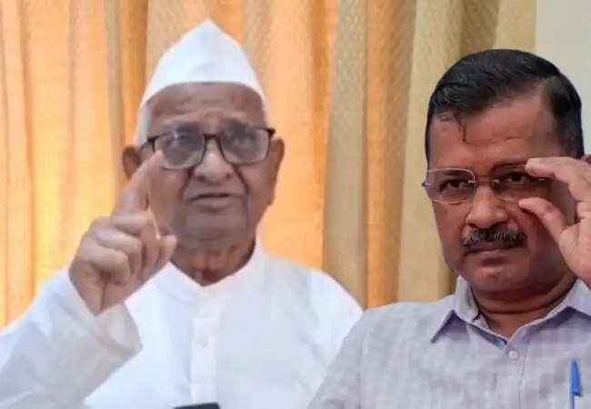 अन्ना हजारे ने केजरीवाल और सिसोदिया की बरी होने पर दी प्रतिक्रिया