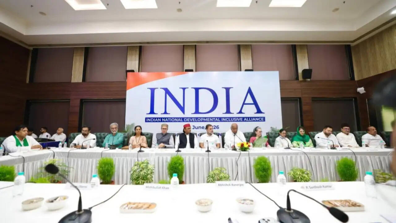दिल्ली में विपक्षी गठबंधन INDIA की महत्वपूर्ण बैठक