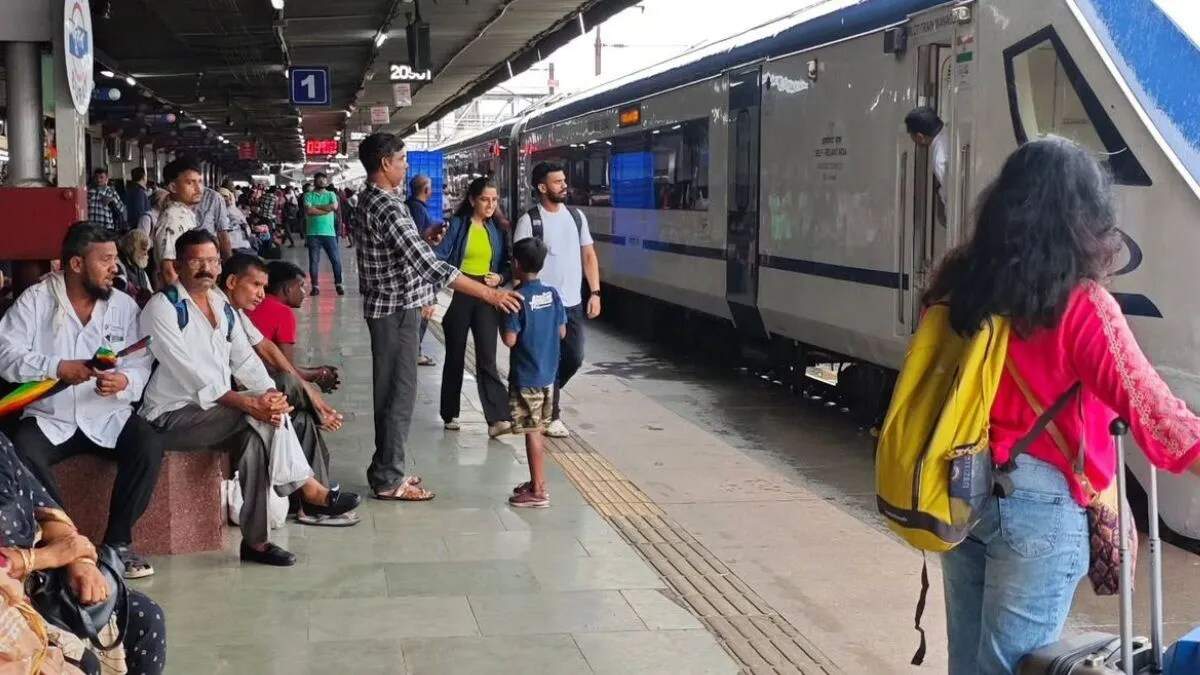 नई वंदे भारत ट्रेन से यात्रियों की संख्या में वृद्धि