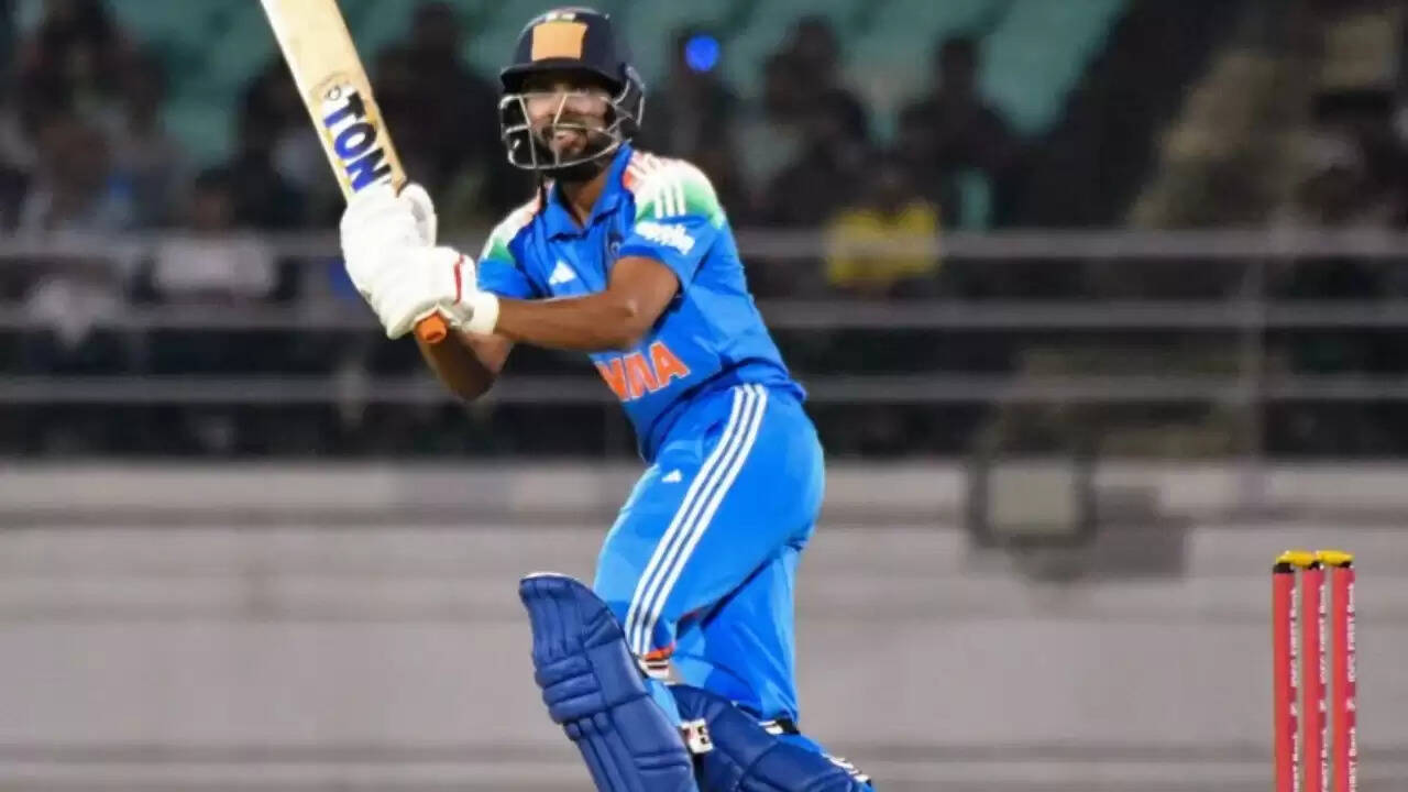 भारत-ए ने साउथ अफ्रीका-ए को हराकर सीरीज में बनाई बढ़त