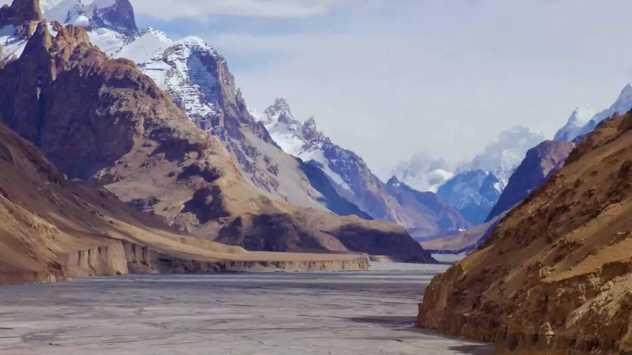 चीन का शक्सगाम घाटी पर दावा: भारत की कड़ी प्रतिक्रिया और बढ़ता कूटनीतिक तनाव