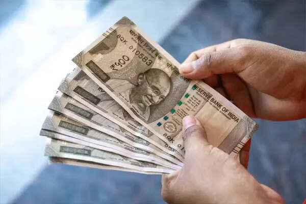 जून में होने वाले महत्वपूर्ण नियमों में बदलाव: जानें क्या होगा प्रभावित