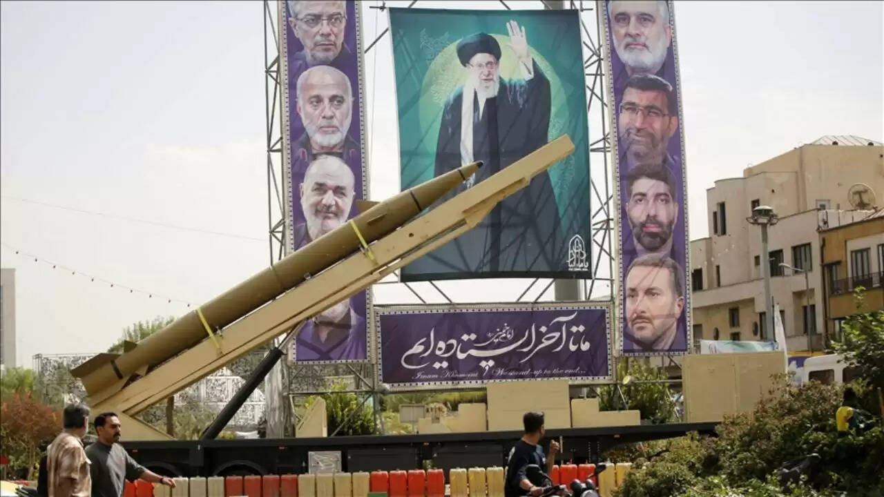 ईरान-अमेरिका तनाव: क्या है ईरान की सैन्य रणनीति और तैयारी?