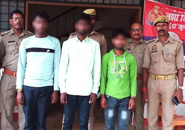 नाबालिग से छेड़खानी में तीन युवक गिरफ्तार, भेजा जेल