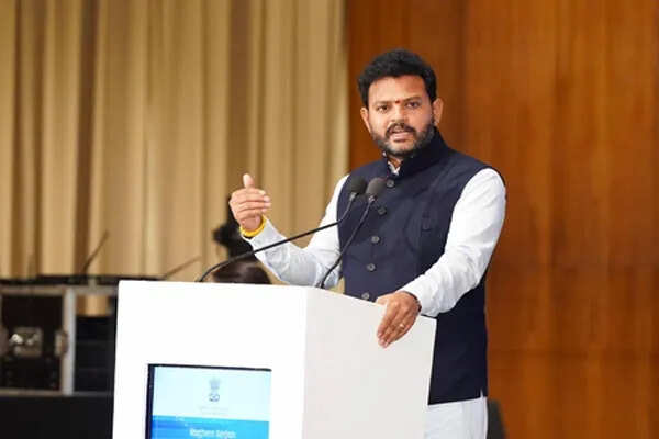 भारत में हवाई यात्रा का विस्तार: हर 40 दिन में एक नया हवाई अड्डा