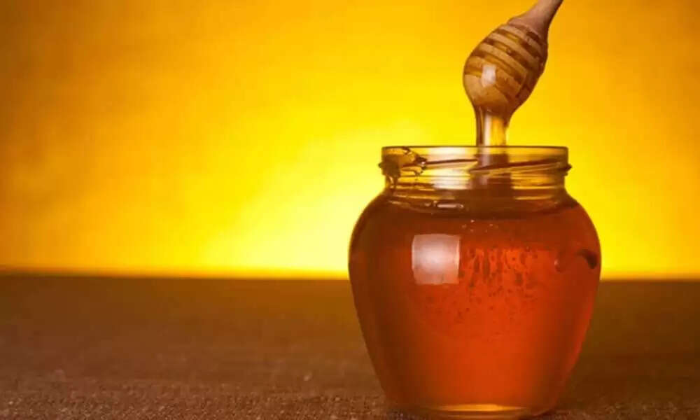 शहद के सेवन के अद्भुत स्वास्थ्य लाभ