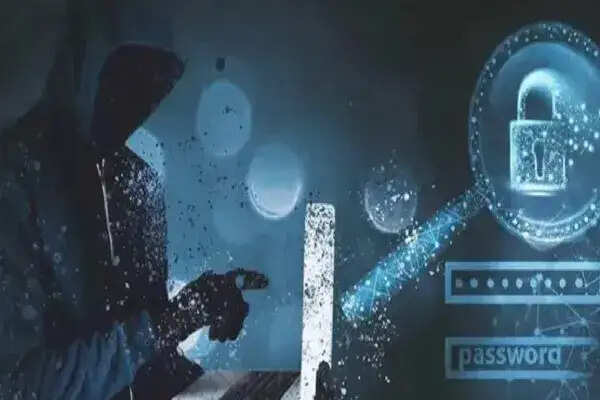 भारत बना अंतरराष्ट्रीय स्कैम गिरोहों का दूसरा सबसे बड़ा निशाना: मेटा की रिपोर्ट