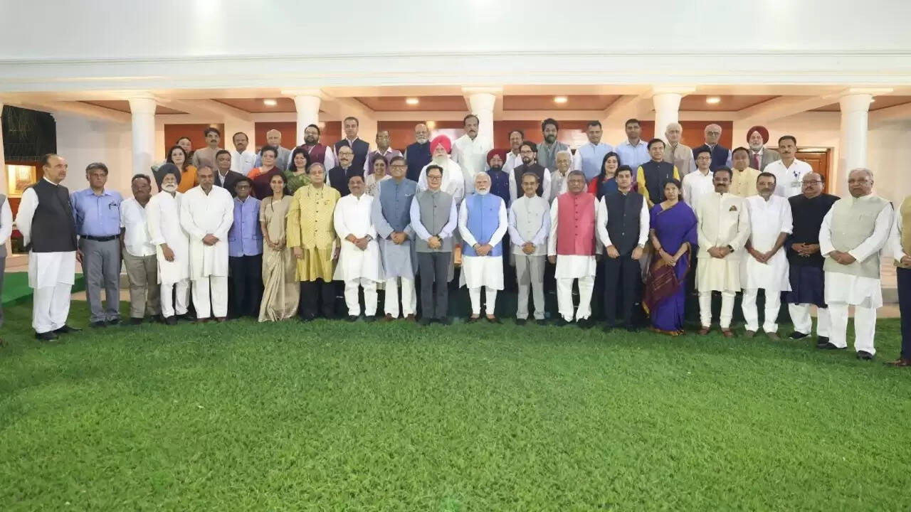 प्रधानमंत्री मोदी ने आतंकवाद के खिलाफ अंतरराष्ट्रीय प्रतिनिधिमंडल से की मुलाकात