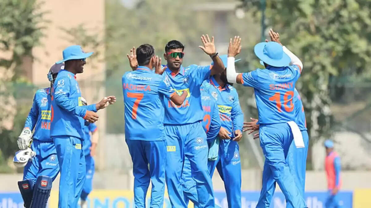 भारत ने इंग्लैंड के खिलाफ 7 टी20 मैचों के लिए टीम का ऐलान किया