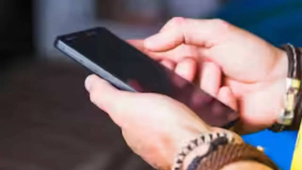 पुराने फोन खरीदने से पहले ये 5 बातें जरूर चेक करें!