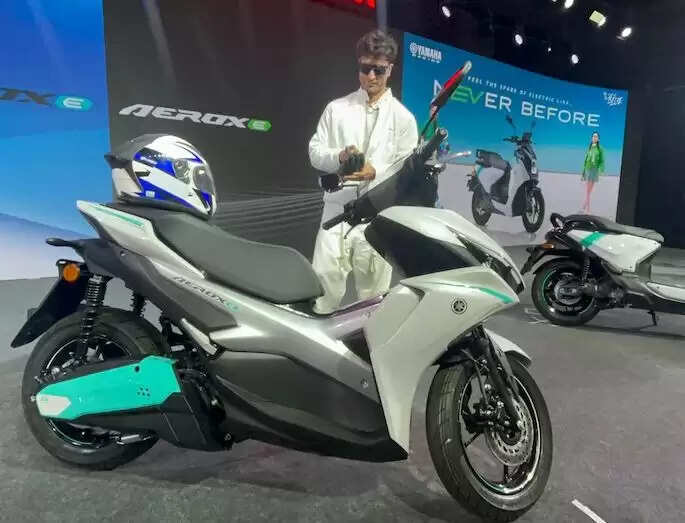 यामाहा ने पेश किया Aerox-E इलेक्ट्रिक स्कूटर, जानें इसकी विशेषताएँ और रेंज