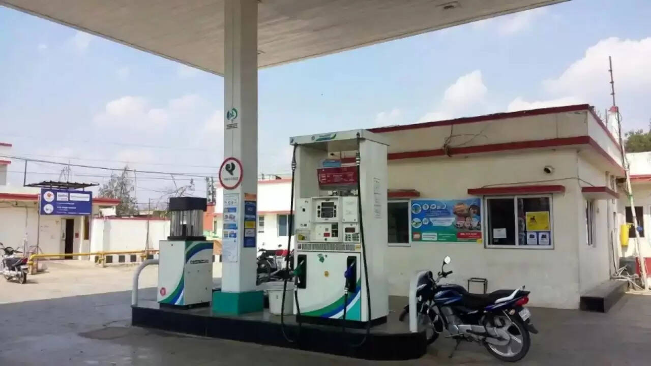 आज के पेट्रोल और डीजल के दाम: जानें अपने शहर के रेट