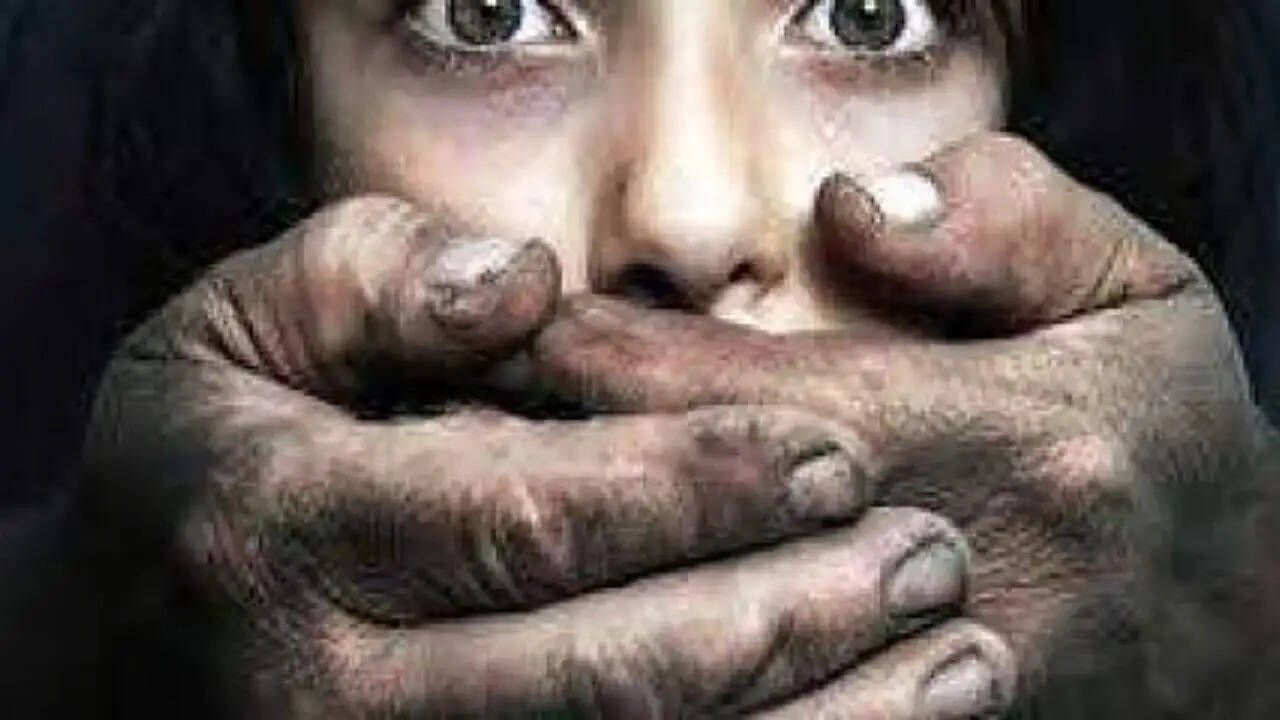 भोपाल में लव ट्रायंगल के चलते युवती का अपहरण और बर्बरता का मामला