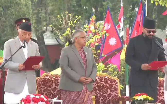 नेपाल में बालेंद्र शाह का प्रधानमंत्री के रूप में आगाज़