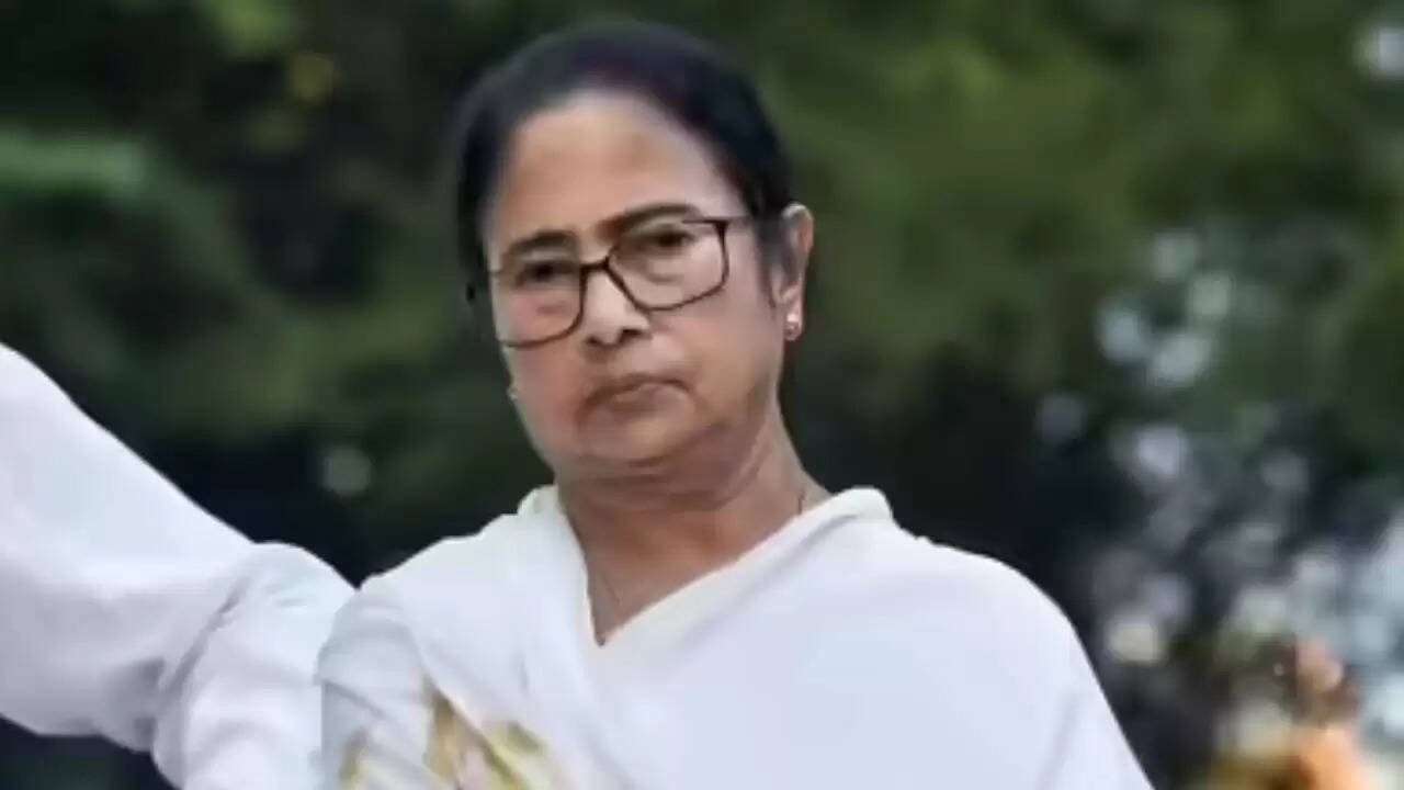 दुर्गापुर गैंगरेप मामले में ममता बनर्जी के बयान ने बढ़ाई विवाद की लहर