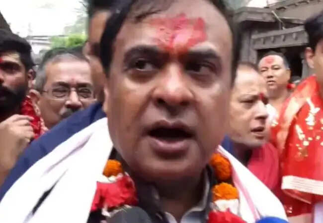 असम विधानसभा चुनाव 2026: मतदान प्रक्रिया शुरू, सीएम हिमंत बिस्वा सरमा ने मां कामाख्या के दर्शन किए