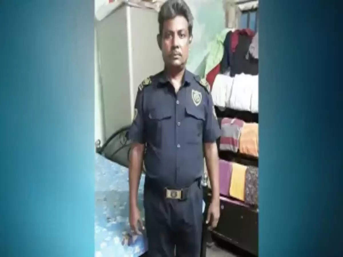 कोलकाता कॉलेज में सुरक्षा गार्ड की गिरफ्तारी: घटना की पूरी जानकारी