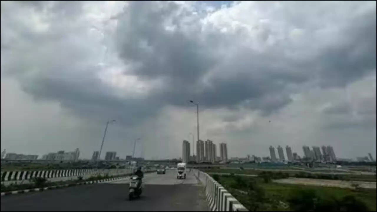 15 सितंबर 2025 का मौसम: देशभर में बारिश के अलर्ट