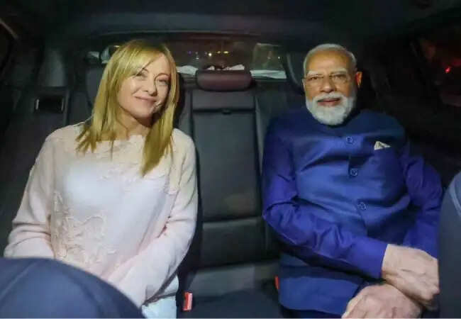प्रधानमंत्री मोदी का इटली दौरा: जॉर्जिया मेलोनी के साथ ऐतिहासिक मुलाकात