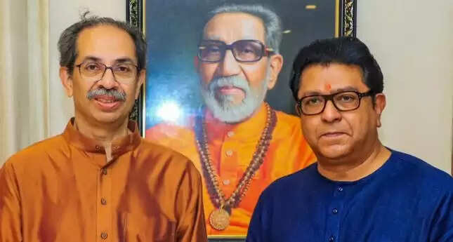 गणेश चतुर्थी पर ठाकरे भाइयों की मुलाकात से महाराष्ट्र की राजनीति में हलचल
