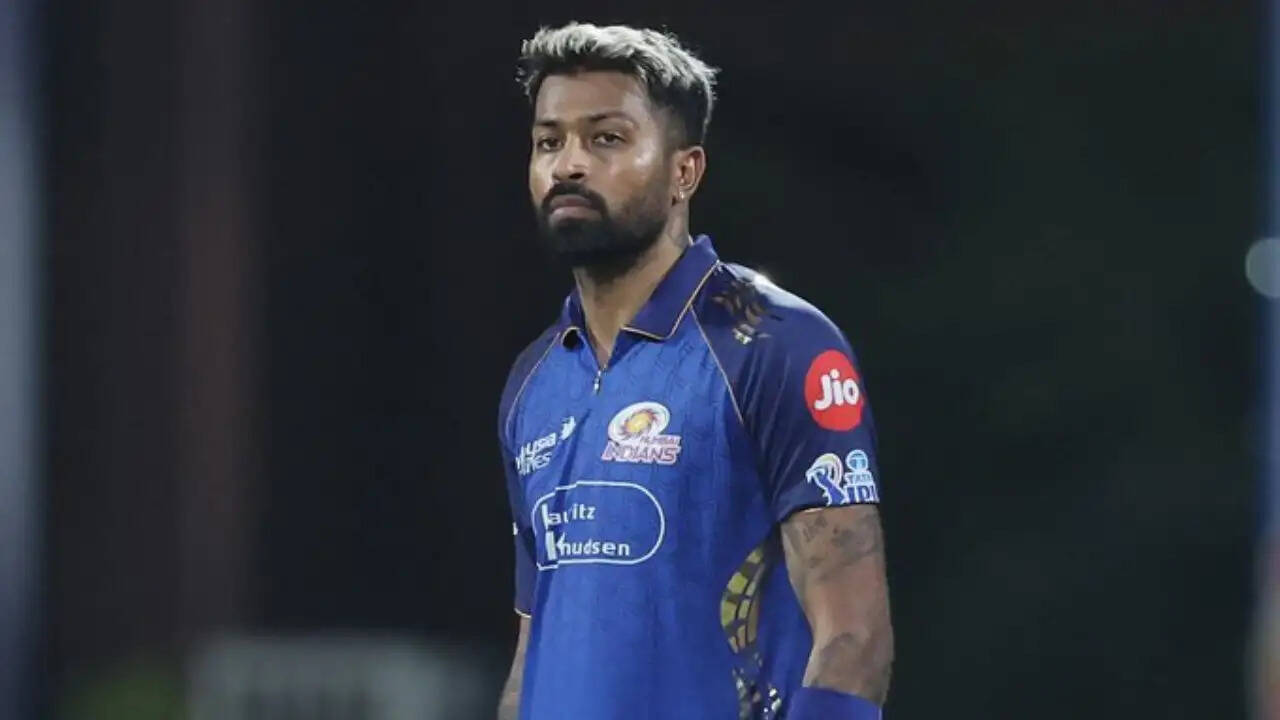 मुंबई इंडियंस का IPL 2026 में निराशाजनक प्रदर्शन, हार्दिक पंड्या की कप्तानी पर उठे सवाल