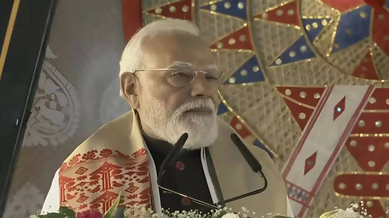 प्रधानमंत्री मोदी ने असम में काजीरंगा कॉरिडोर परियोजना का उद्घाटन किया