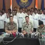 छत्तीसगढ़ में 65 लाख के इनामी 37 नक्सलियों ने किया आत्मसमर्पण