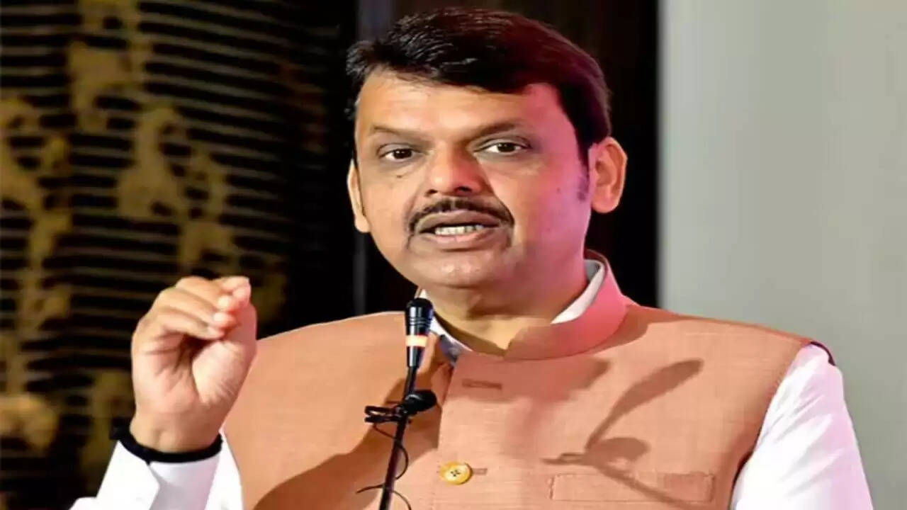 त्रिभाषा नीति पर विवाद: क्या हिंदी को थोपना है राज्यों पर?