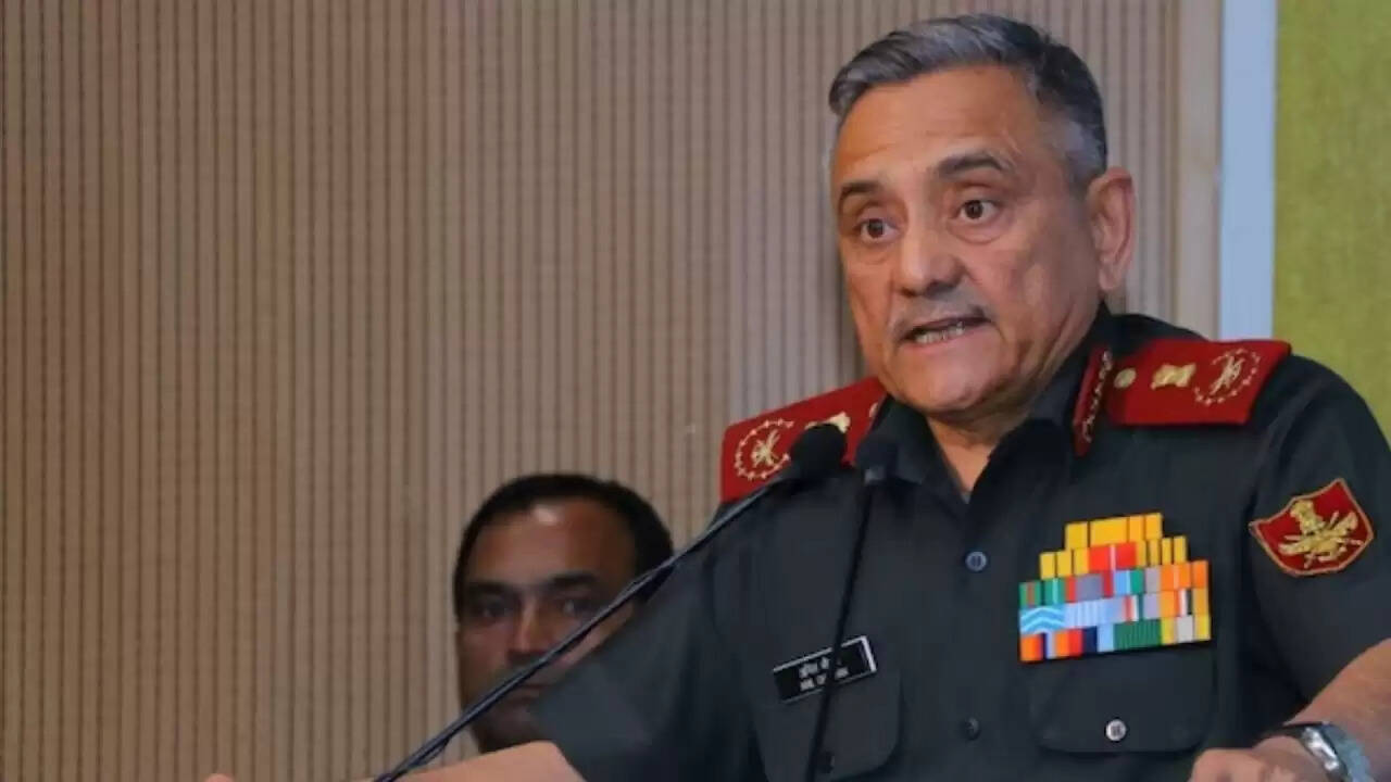 सीडीएस जनरल अनिल चौहान का महत्वपूर्ण संबोधन: आधुनिक युद्ध और तकनीकी अनुकूलन की आवश्यकता