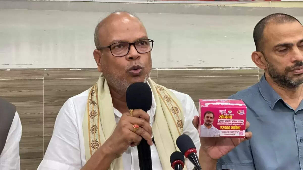 कांग्रेस का नया अभियान: 5 लाख महिलाओं को मुफ्त सैनिटरी पैड वितरण