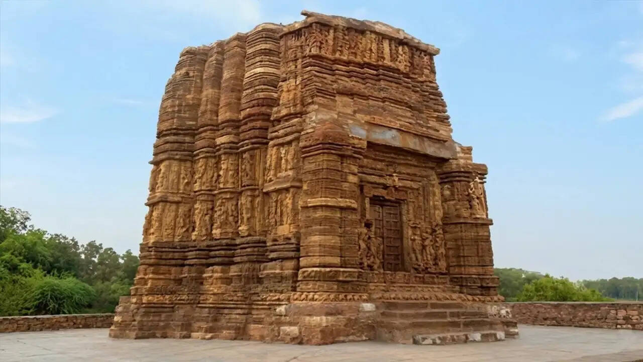 छत्तीसगढ़ : जांजगीर का रहस्यमयी विष्णु मंदिर, कलचुरी काल की अमर धरोहर