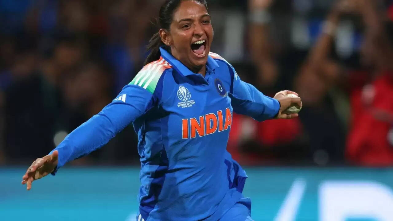 हरमनप्रीत कौर की कप्तानी में महिला क्रिकेट ने रचा इतिहास, जानें उनकी संपत्ति और कमाई