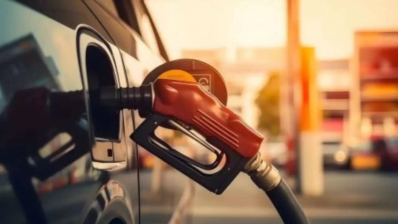 पेट्रोल और डीजल के नए रेट: जानें अपने शहर में कीमतें